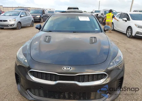 2019 Kia Stinger Premium z USA, uszkodzony, nr VIN KNAE25LA5K6064405